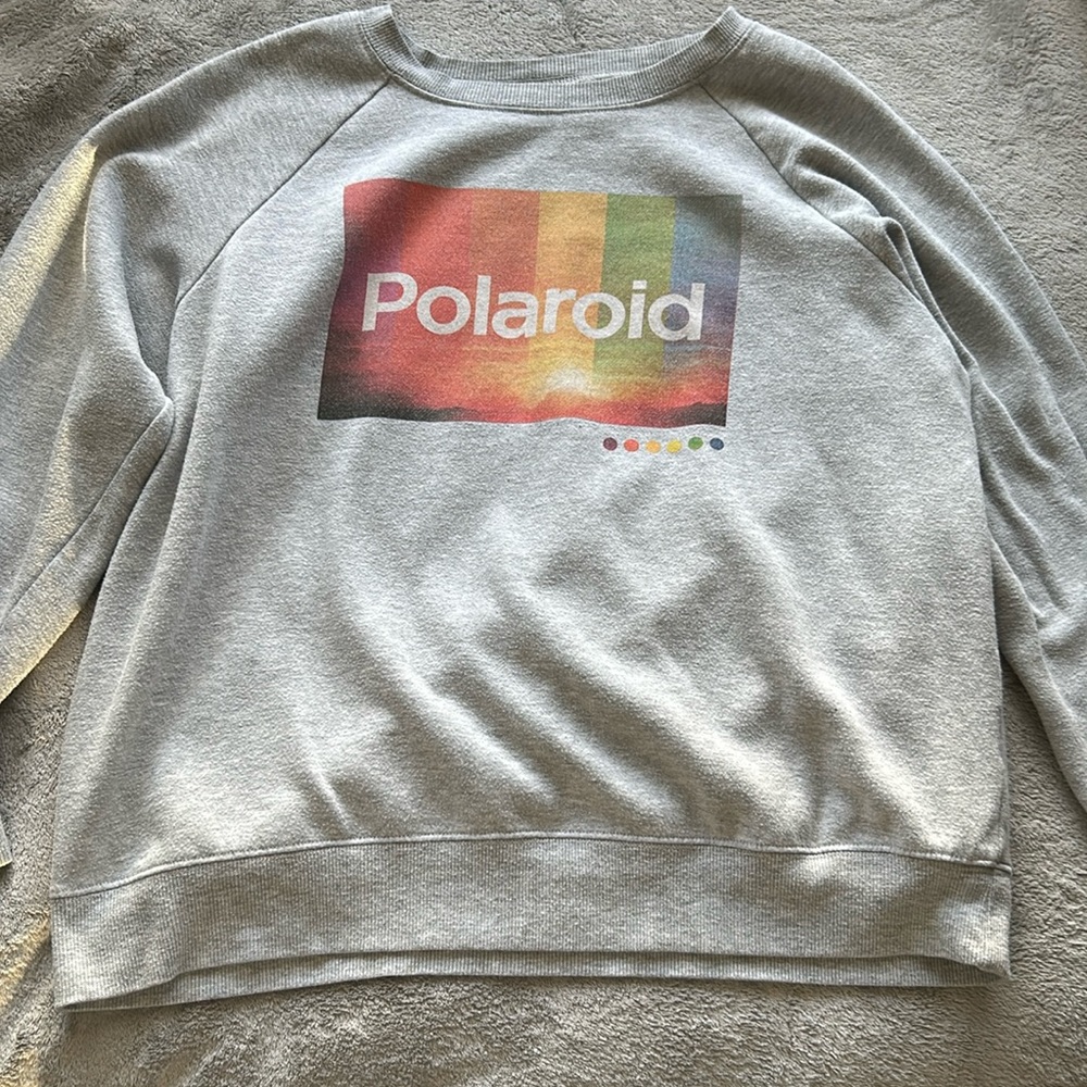 Sweatshirt